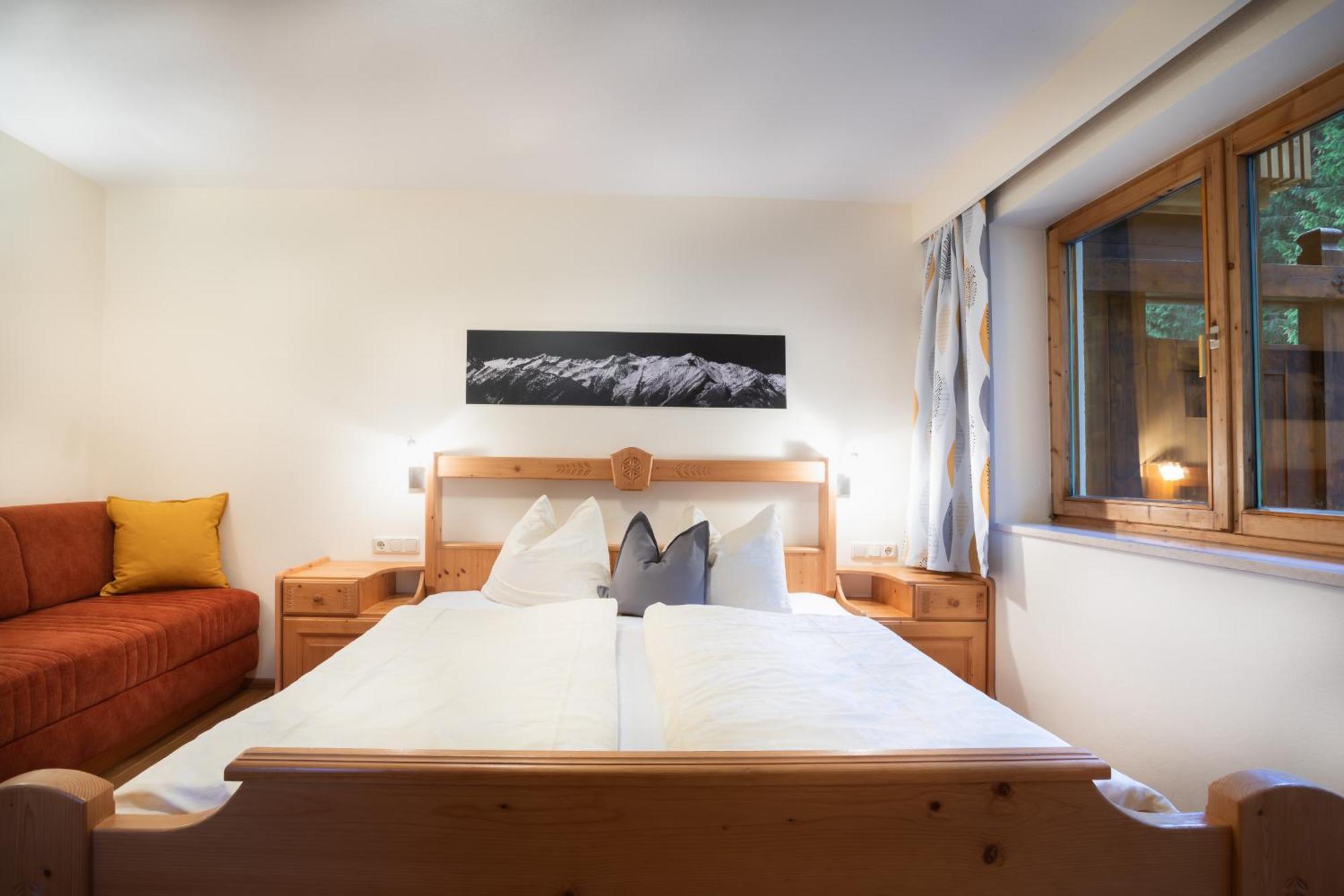 Appartements Hochlega Neukirchen am Grossvenediger Room photo